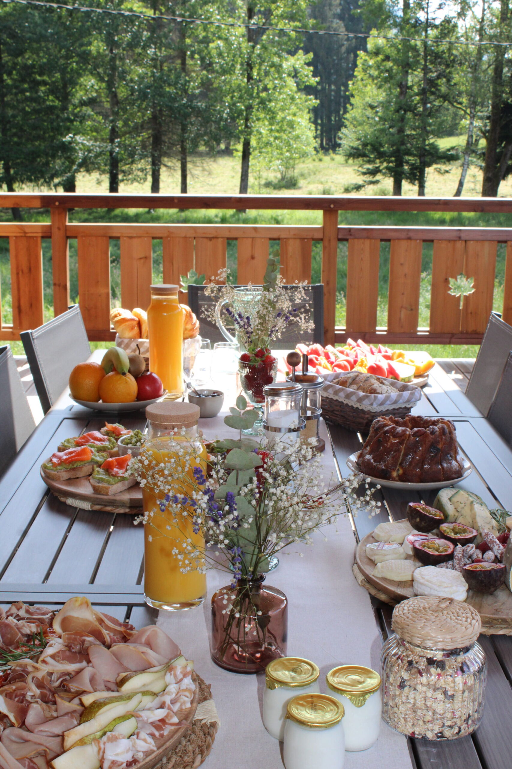 IMG_0938 SCALED | Chalet de l'Oseraie Nouveauté : Brunch le dimanche pour tous les séjours ! Barr 0