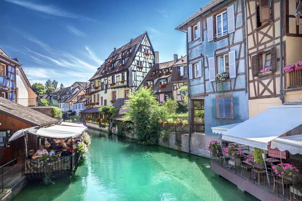 Chalet haut de gamme : tourisme et d&eacute;tente en famille &agrave; Le Saulcy vers Strasbourg et Colmar Rambervillers